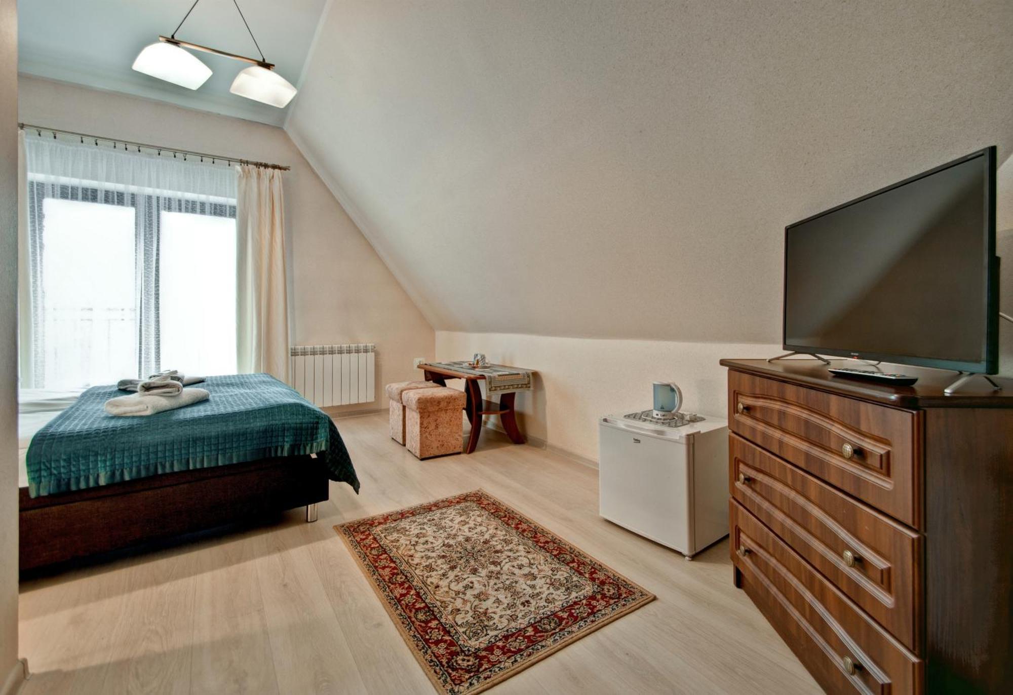 Apartament Bystre